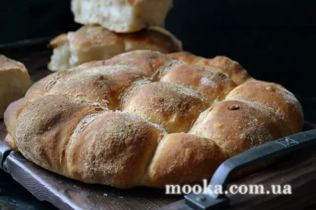 Оливковый хлеб (Olive bread)