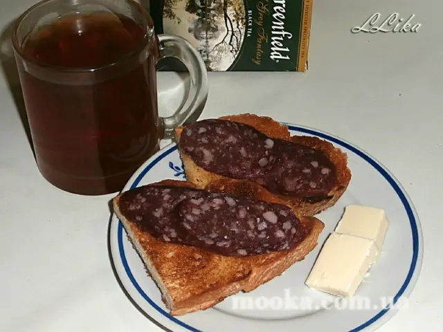 Гренки с маслом