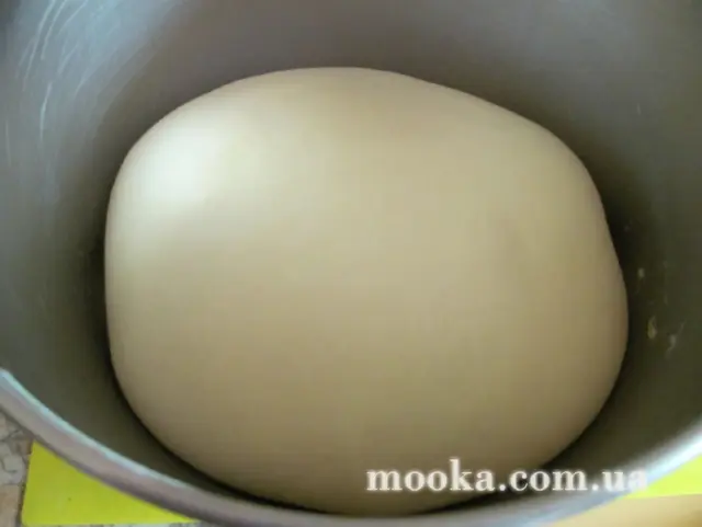 Булка французская с заварным кремом"Парижанка"