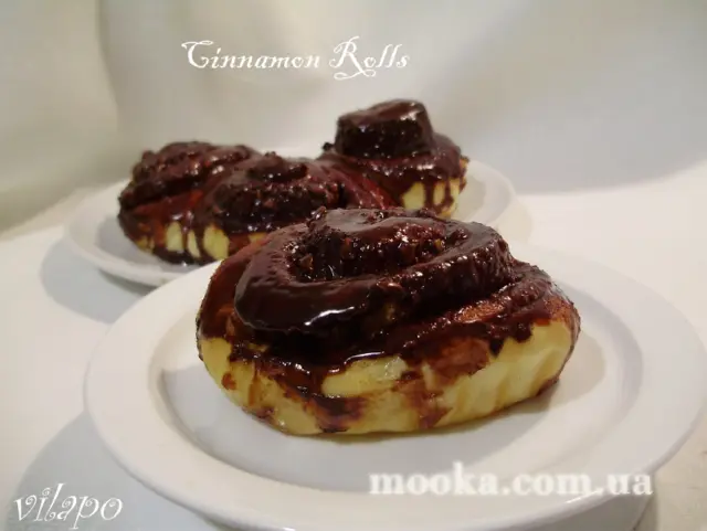 Cinnamon Rolls (булочки с корицей)