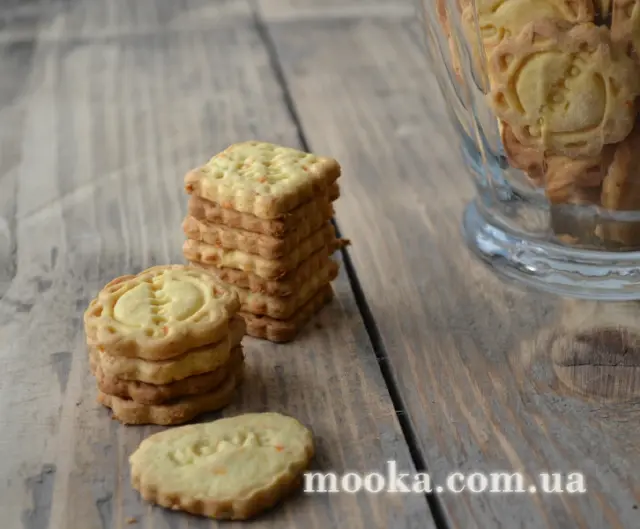 Печенье с морковью