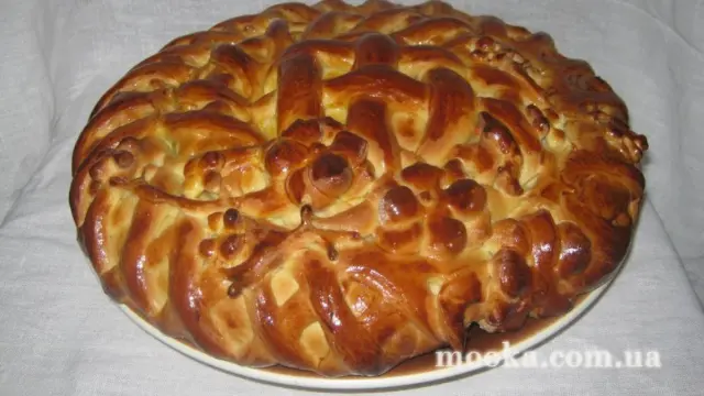 Пирог с начинкой ажурный