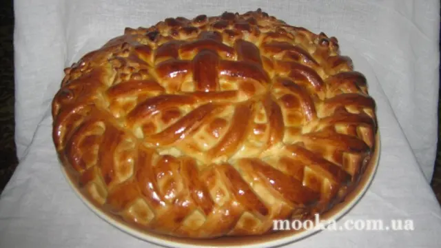 Пирог с начинкой ажурный