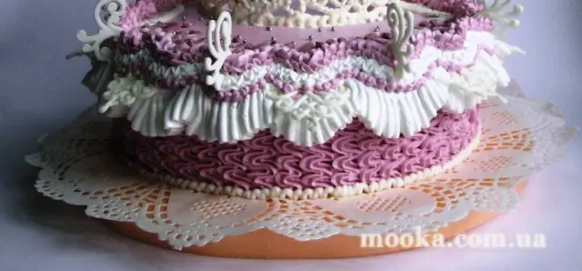 Воланы, оборки, рюши из крема