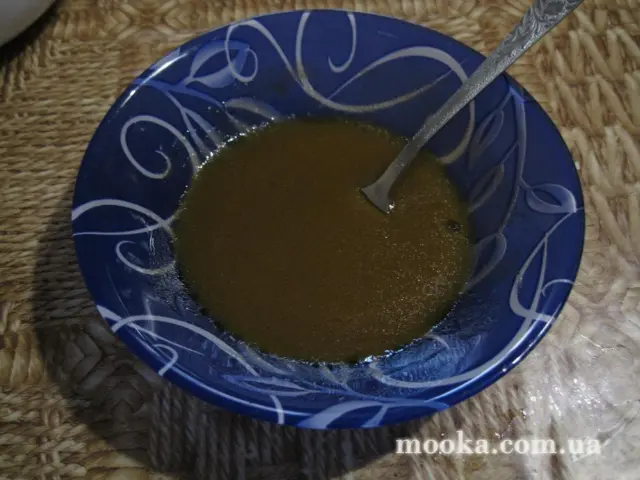 Салат с авокадо, хурмой и грепфрутом "Странный"