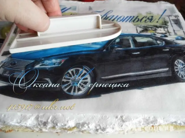 Наши торты, украшенные вафельными картинками