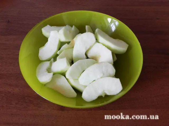 Слойки с яблоками и спрайтом