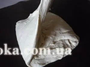 Фокачча с печеным чесноком и тимьяном