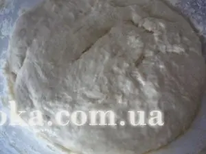 Фокачча с печеным чесноком и тимьяном