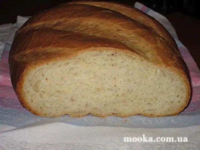Батон молочный с семолиной и льном