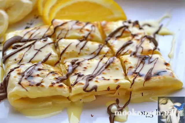 Роти тай (блинчики с бананом и яйцом)