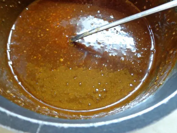 Рулет с пралине и фундуком