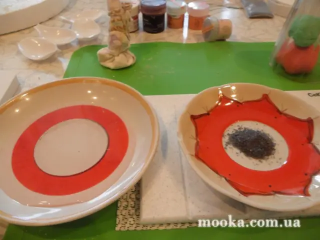 Мак с сахарной мастики