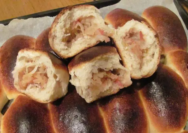 Кухонні посиденьки (балачки)