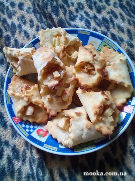 Творожное печенье «Платочки» с яблочной начинкой
