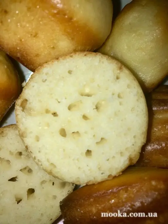 Кексы с красивой шапочкой (очень простой, удачный рецепт)
