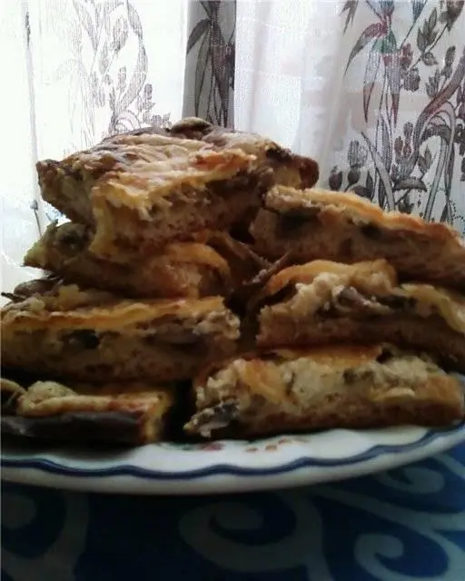 Пирог с грибами