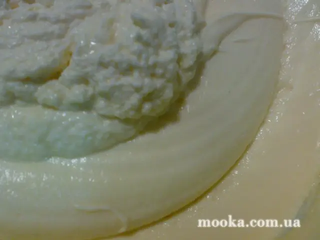Крем "Шарлотт" (масляный на молоке и яйцах )