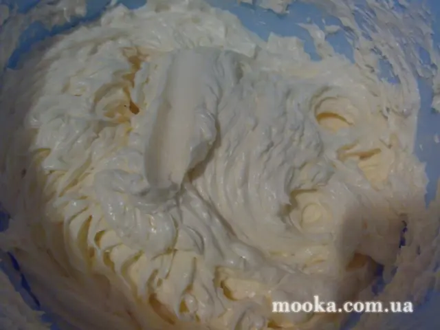 Крем "Шарлотт" (масляный на молоке и яйцах )