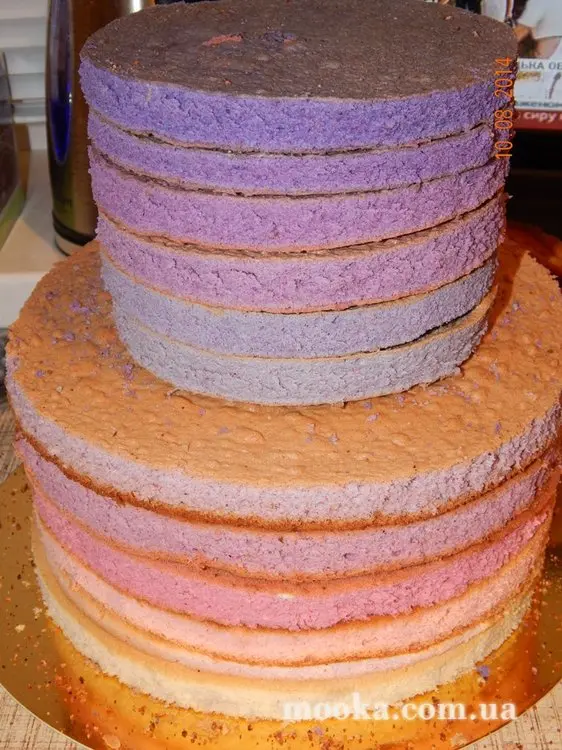Наши  "голые торты"  (Naked Cakes или торты с голыми коржами)
