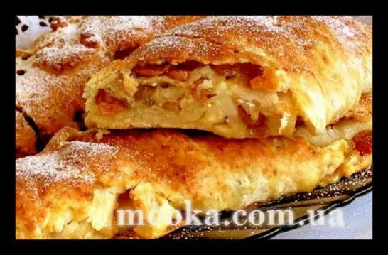 Творожный рулет с фруктами