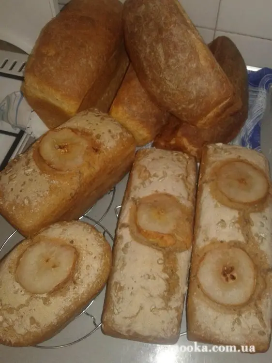 Хлеб с грушей