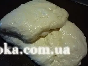 Хлеб с маслом авокадо