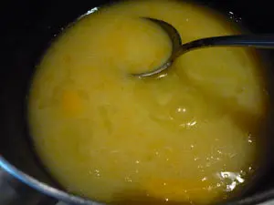 Булочки с маком и вяленой вишней
