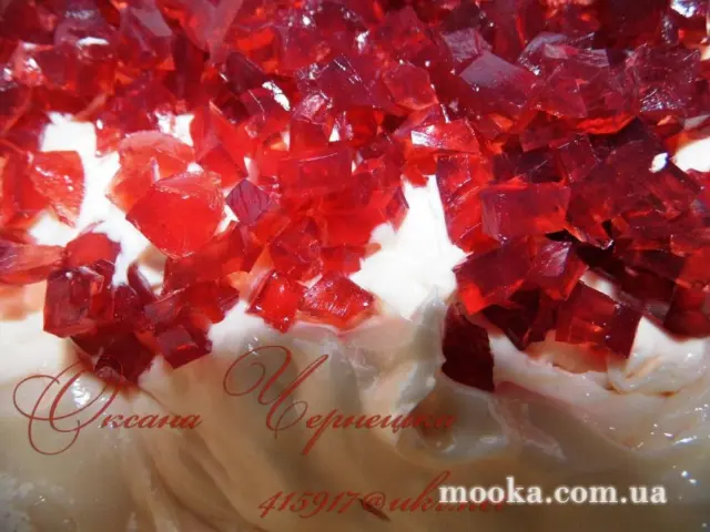Желейные кубики в креме для прослойки торта