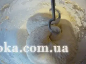 Простой пшеничный хлеб на каждый день