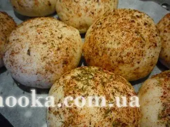 Булочки с пряной корочкой к бульонам, супам и пр.