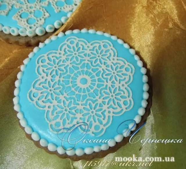 Украшаем пряники и печенье
