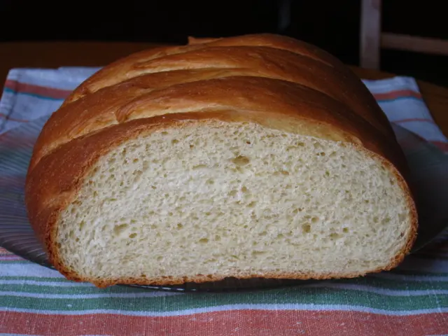 Деревенская эстонская булка по ГОСТу (ускоренный  метод)