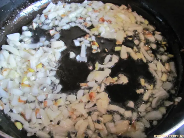 Кеббе с булгуром и кедровыми орехами