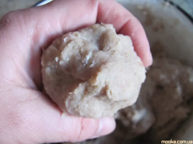 Кеббе с булгуром и кедровыми орехами