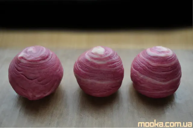 Печенье спиральное "Тысяча слоев Луны" (Mooncake) с начинкой из батата