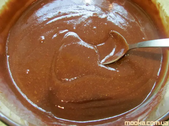 Арахисовые хрустящие батончики с шоколадом и кукурузными хлопьями