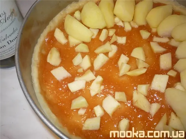 Tarte aux pommes Normande