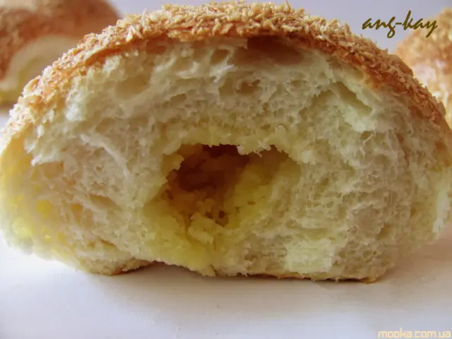 Булка с начинкой