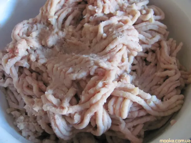 Кеббе с булгуром и кедровыми орехами