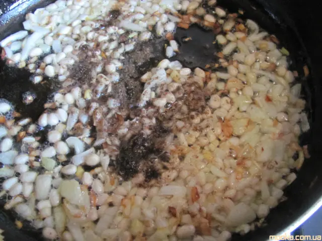 Кеббе с булгуром и кедровыми орехами