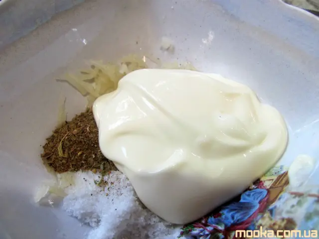 Рыба жареная в хрустящей корочке из грецких орехов