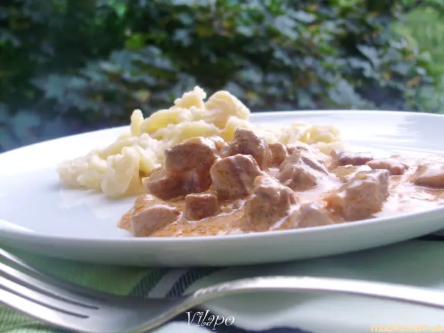 Гуляш из  телятины (Kalbsgulasch)