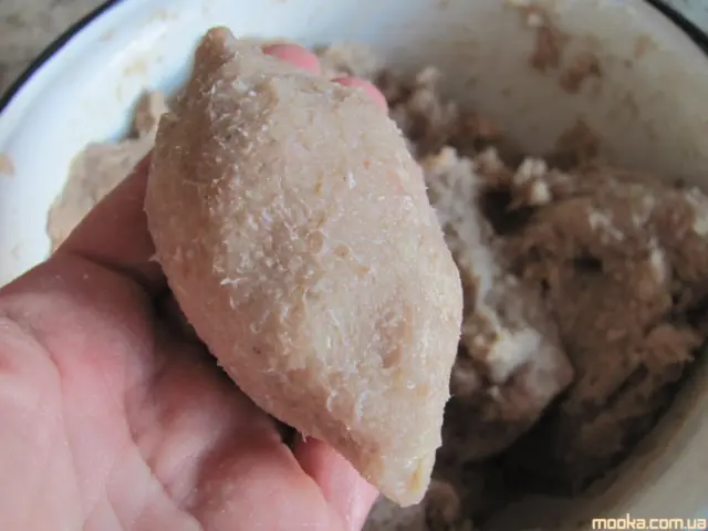 Кеббе с булгуром и кедровыми орехами