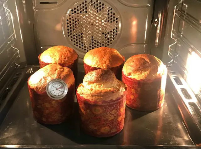 Папошник (он же кулич, он же паска)