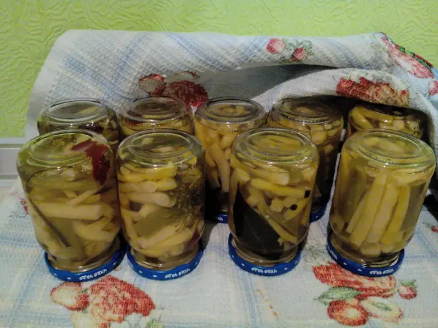 Маринованная стручковая фасоль
