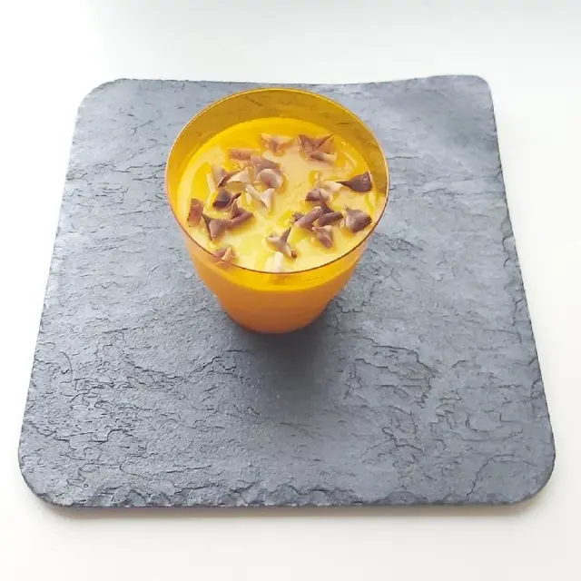Панакота с маракуйей