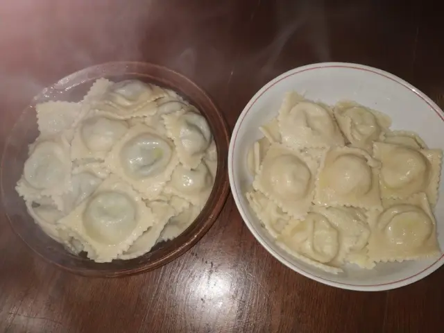 Тесто для вареников и пельменей (правильное)