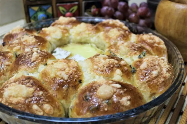 Булочки из турецкого теста