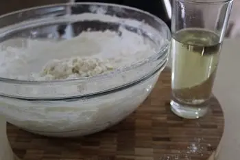 Булочки из турецкого теста